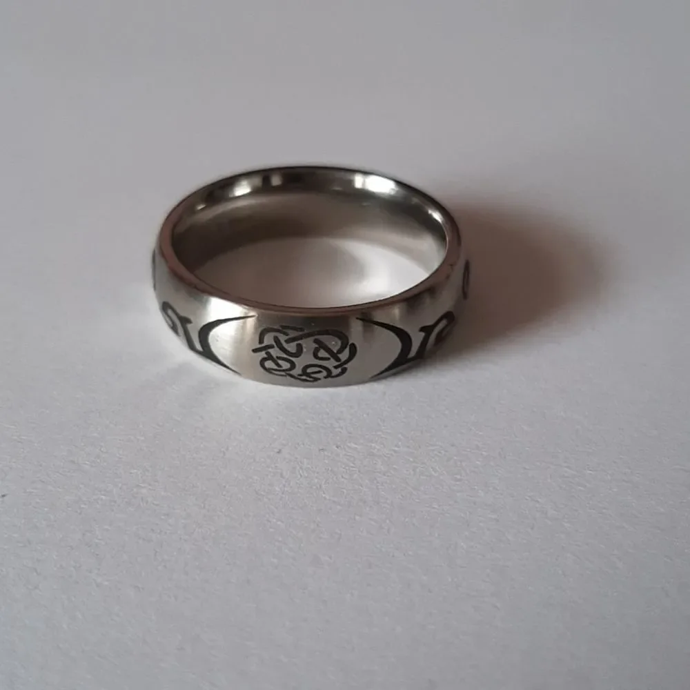 Stainless Steel Tatoo Ring Size 8